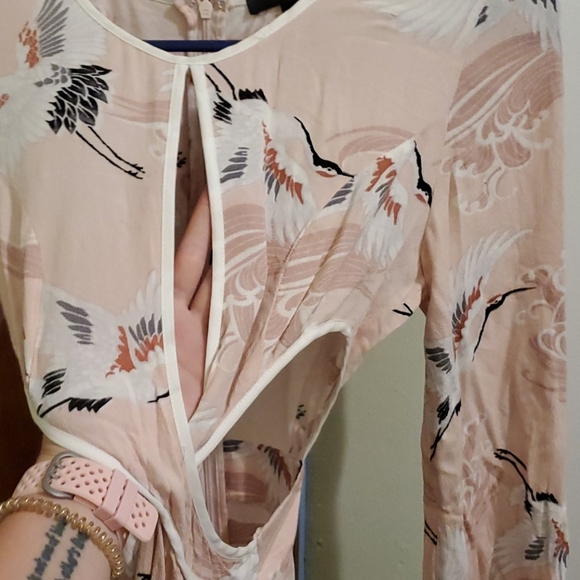 Dress - Picture 2 of 4